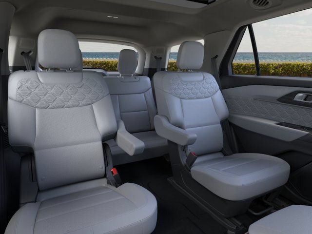 New 2026 Ford Explorer Platinum w/ LUX Leather Package AWD/4WD image 11