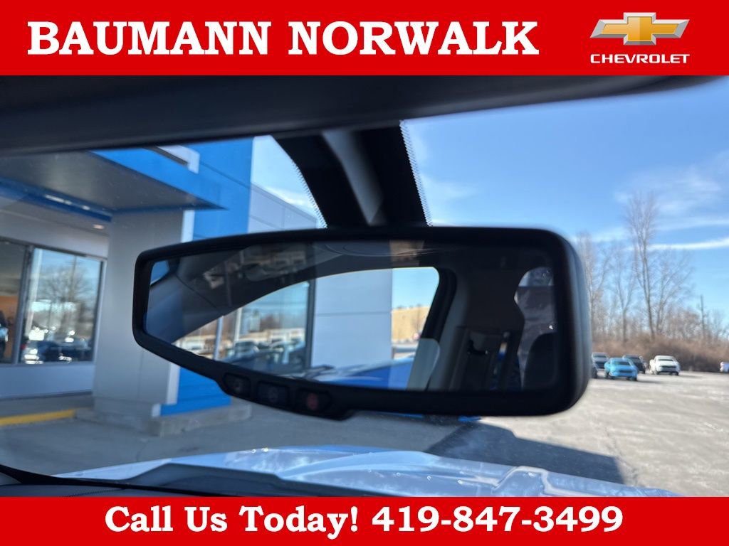 Used 2018 Chevrolet Silverado 1500 LT w/ All Star Edition image 32