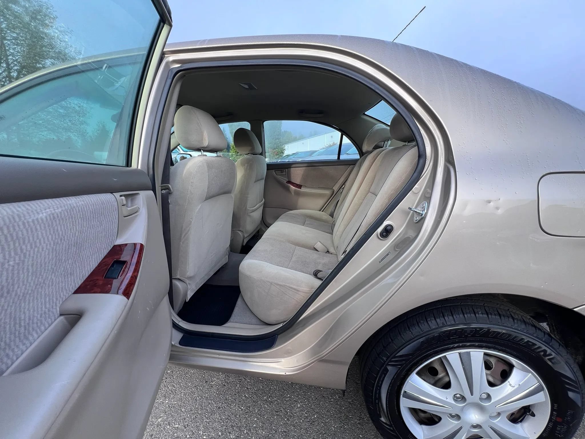 Used 2007 Toyota Corolla CE FWD image 26