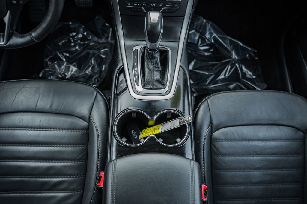 Used 2017 Ford Edge SEL w/ Equipment Group 201A image 24