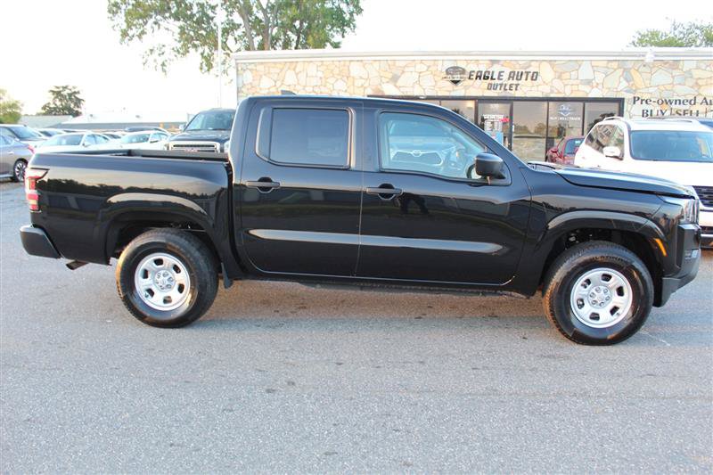 Used 2023 Nissan Frontier S AWD/4WD image 8