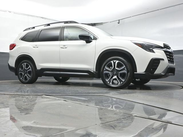 Used 2025 Subaru Ascent Limited w/ Popular Package #1 image 33