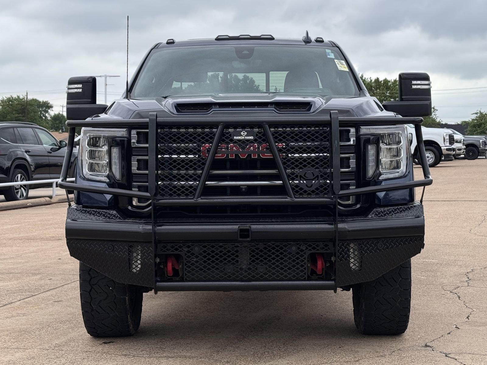Used 2023 GMC Sierra 2500 AT4 w/ AT4 Premium Plus Package image 9