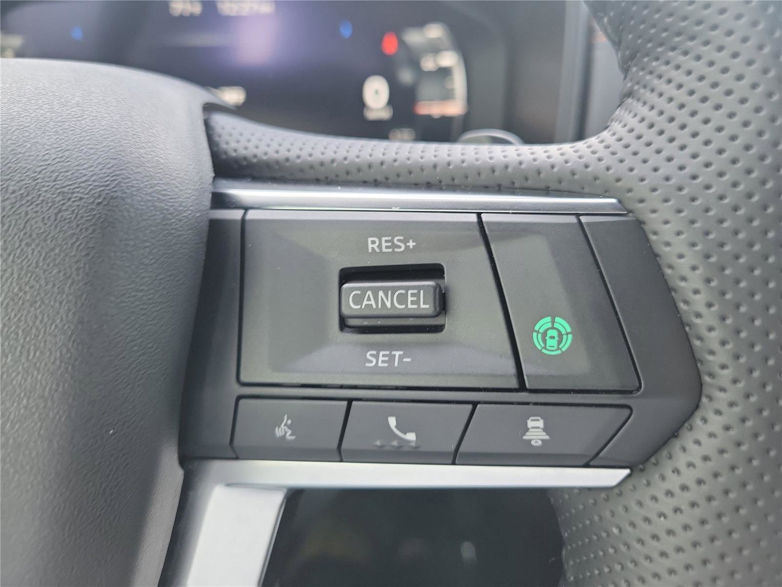 Used 2024 Mitsubishi Outlander SEL image 11