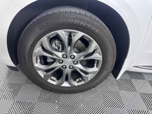 Used 2021 Buick Enclave Avenir image 9