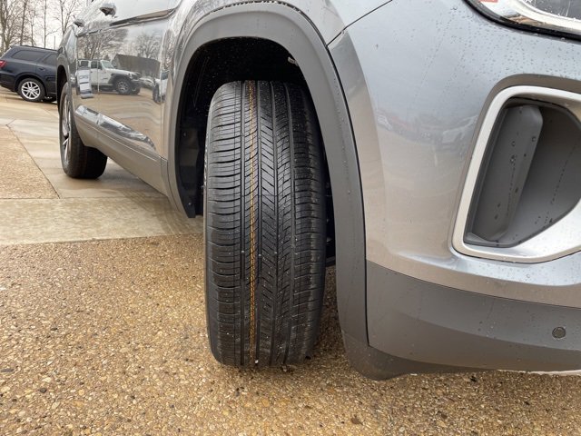 New 2025 Volkswagen Atlas SE image 17