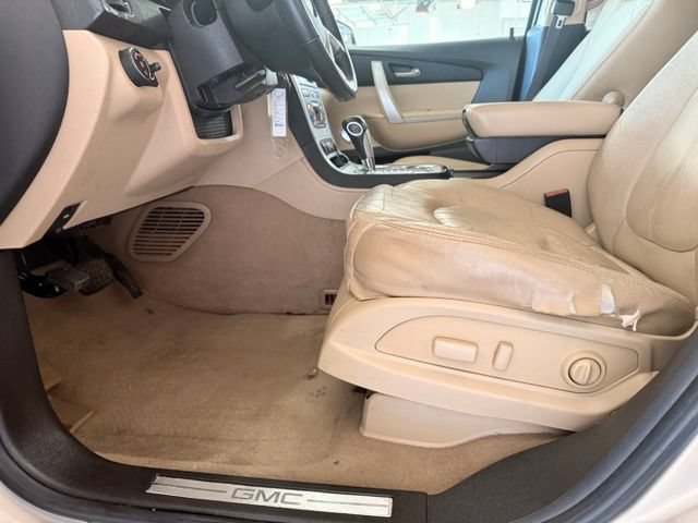 Used 2011 GMC Acadia SLT AWD/4WD image 10
