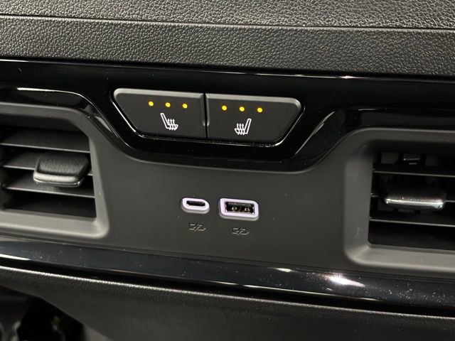 New 2026 GMC Sierra 1500 AT4 w/ AT4 Premium Package image 7