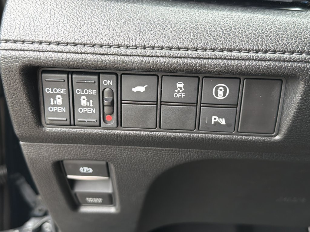 Used 2022 Honda Odyssey Elite image 31