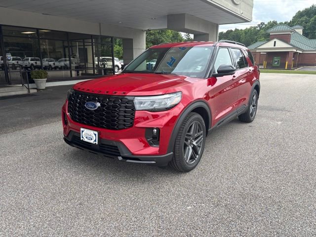 New 2026 Ford Explorer ST-Line RWD image 2