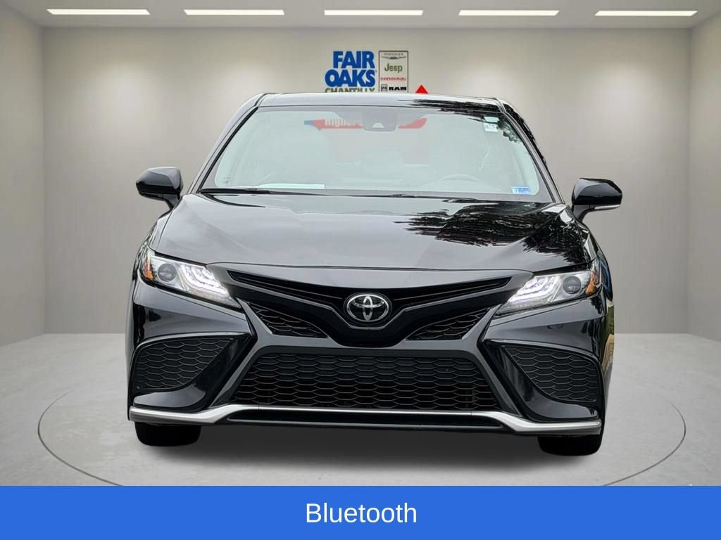 Used 2024 Toyota Camry XSE FWD image 5