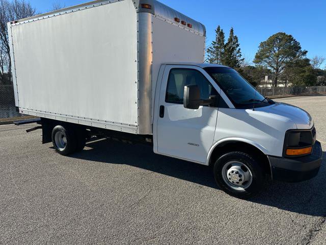 Used 2014 Chevrolet Express 4500 G4500 image 29