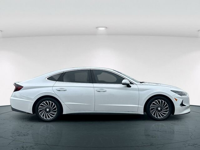 Used 2021 Hyundai Sonata Limited w/ Cargo Package image 7