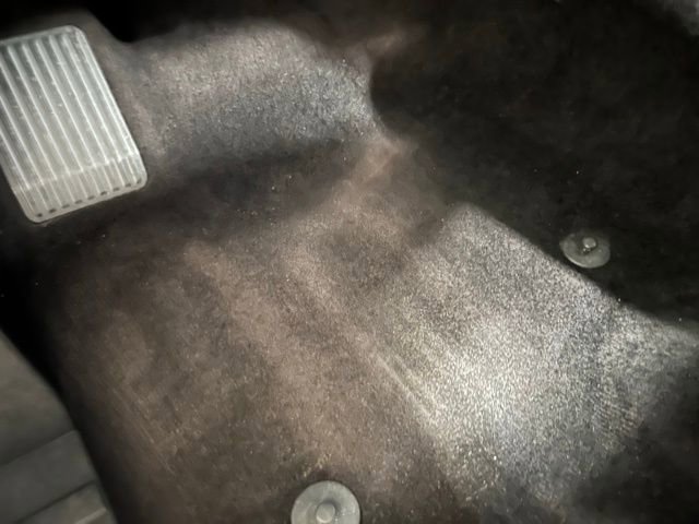 Used 2015 Ford F150 XLT image 16