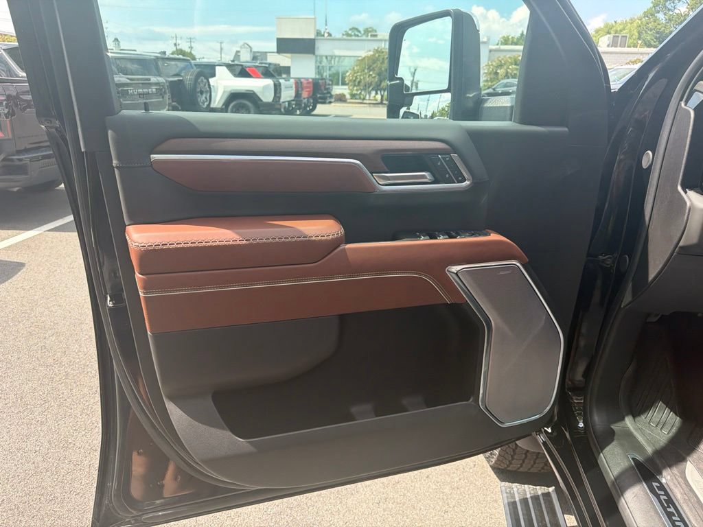 New 2026 GMC Sierra 2500 Denali Ultimate AWD/4WD image 11