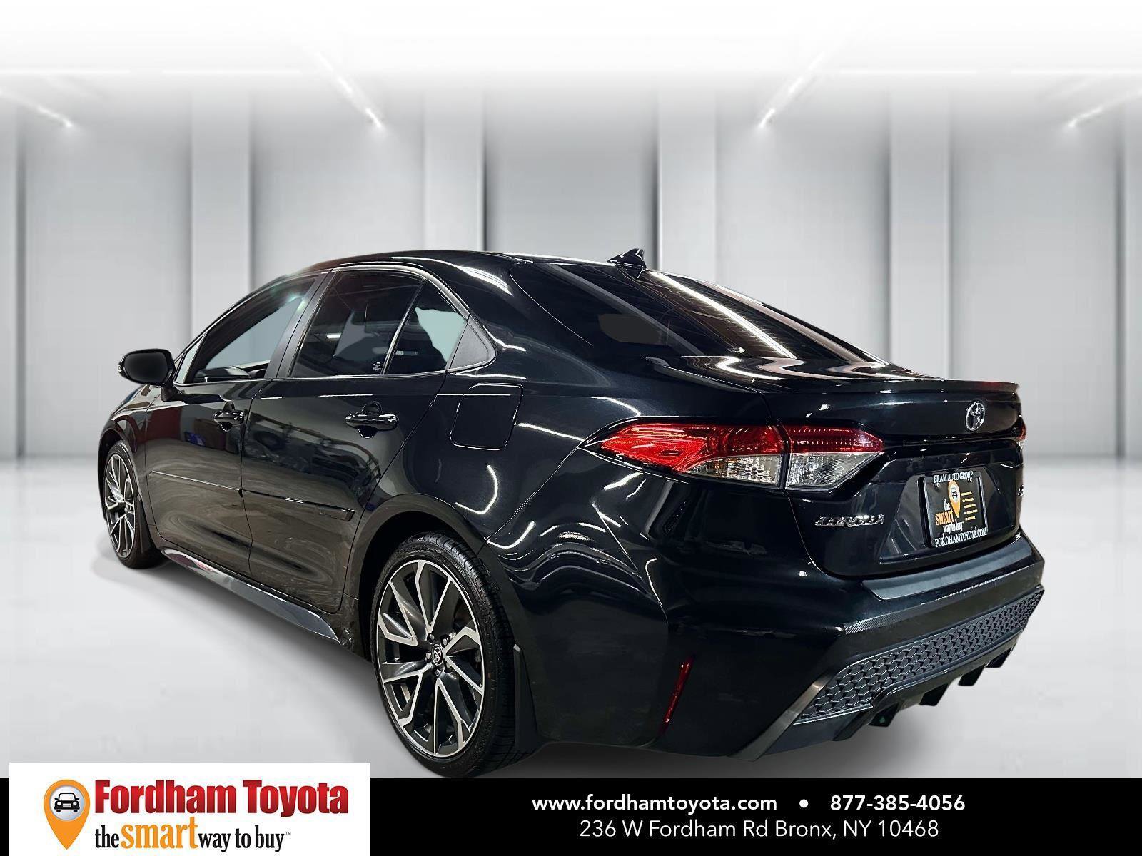 Certified 2022 Toyota Corolla SE FWD image 6
