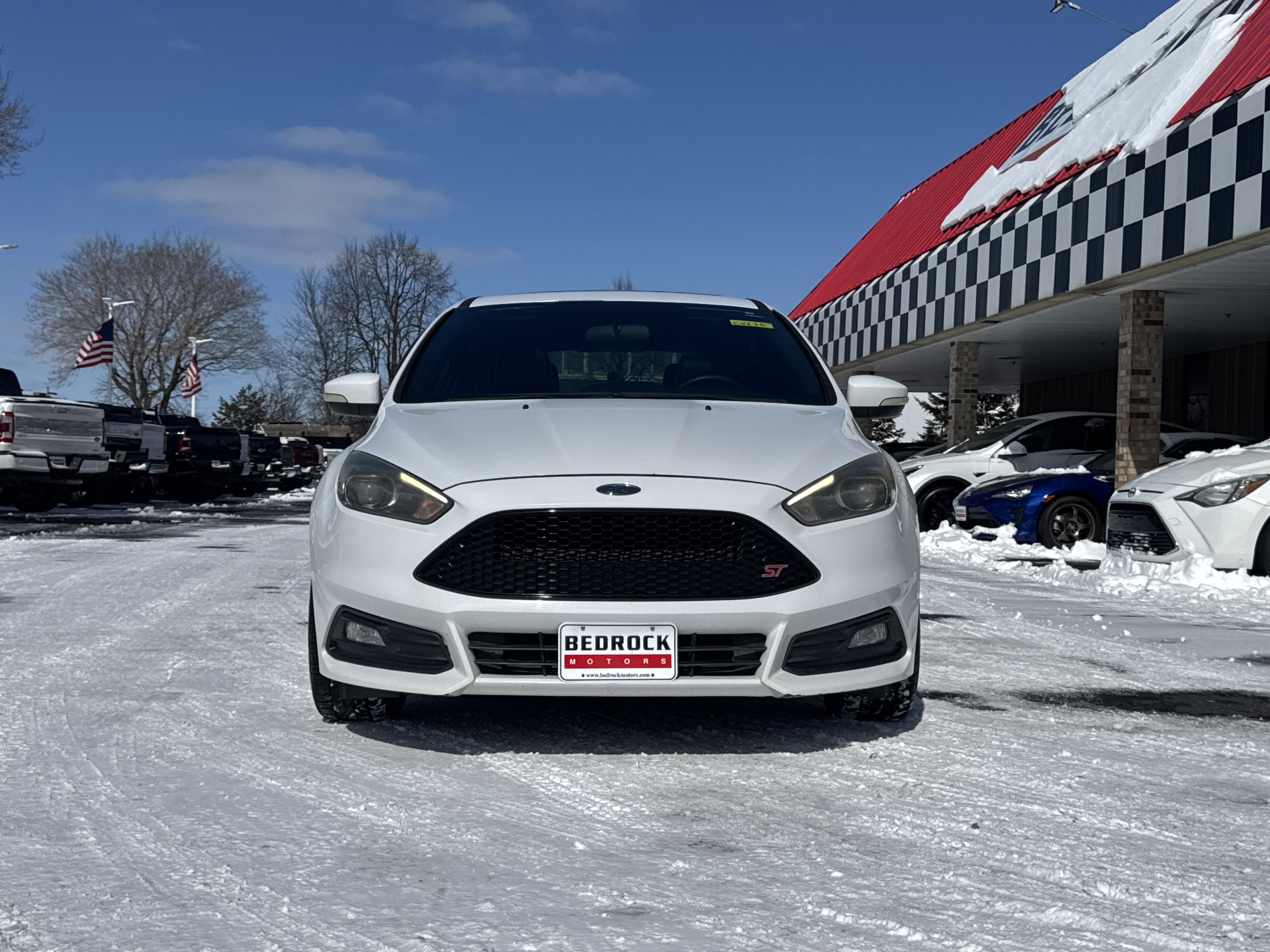 Used 2017 Ford Focus ST w/ Equipment Group 402A image 2
