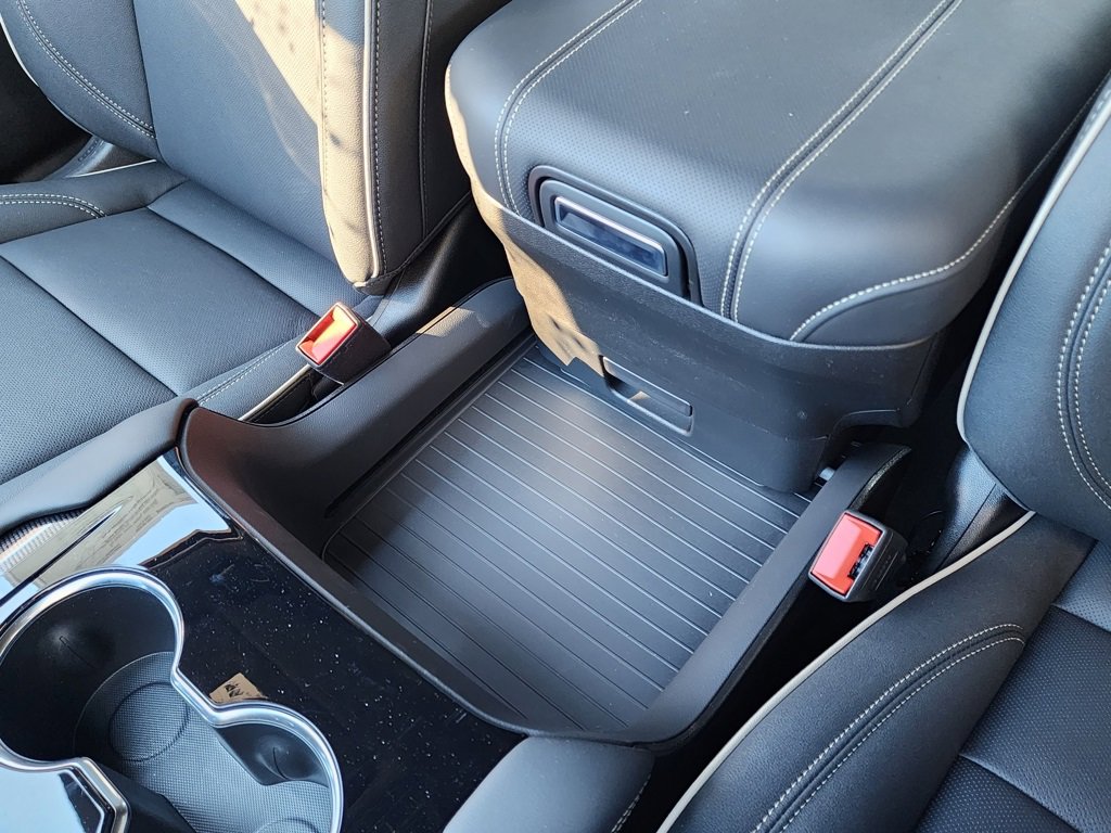 New 2026 GMC Yukon Elevation image 35