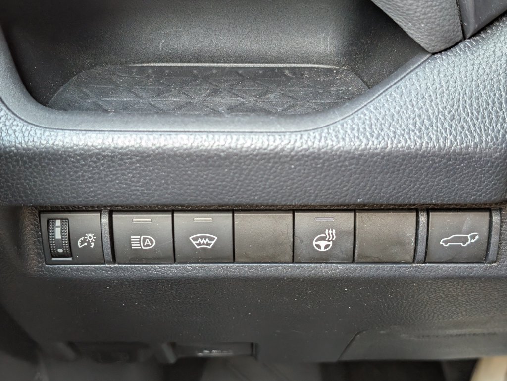 Used 2023 Toyota RAV4 Adventure w/ Convenience Package AWD/4WD image 21