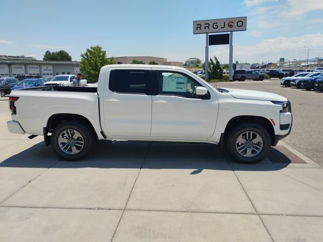 New 2026 Nissan Frontier SV w/ All-Weather Content Package AWD/4WD image 4