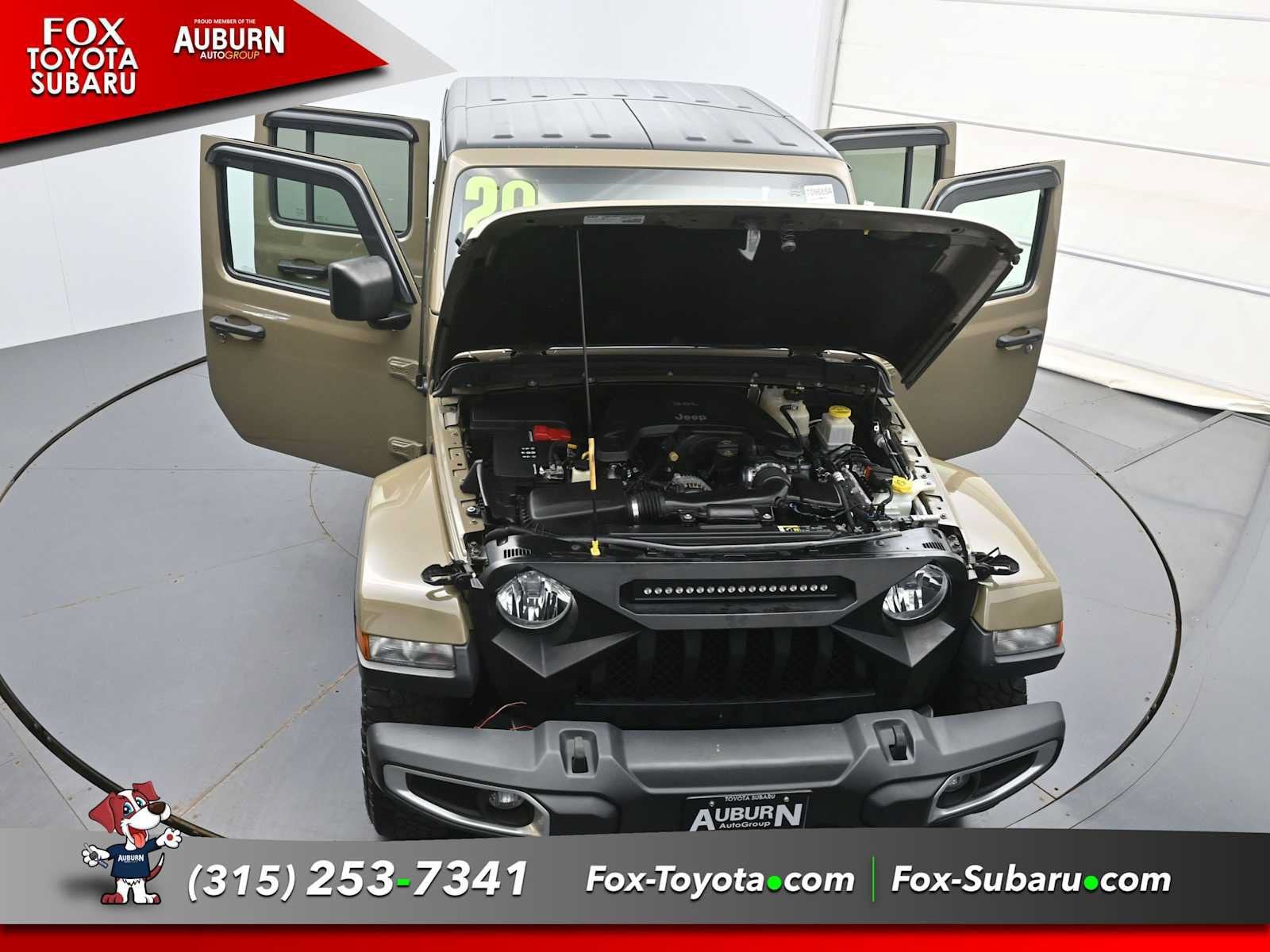 Used 2020 Jeep Gladiator Sport w/ Quick Order Package 24S AWD/4WD image 39