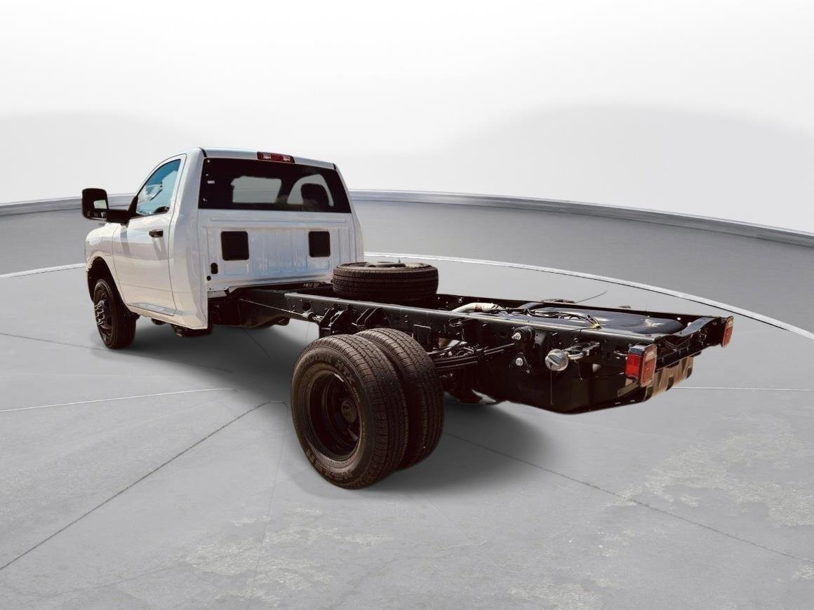 New 2025 RAM 3500 Tradesman image 26