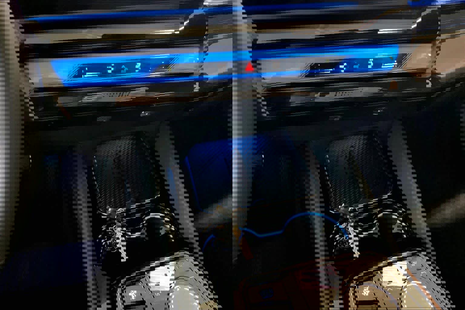 Certified 2024 BMW i5 M60 w/ Premium Package image 34