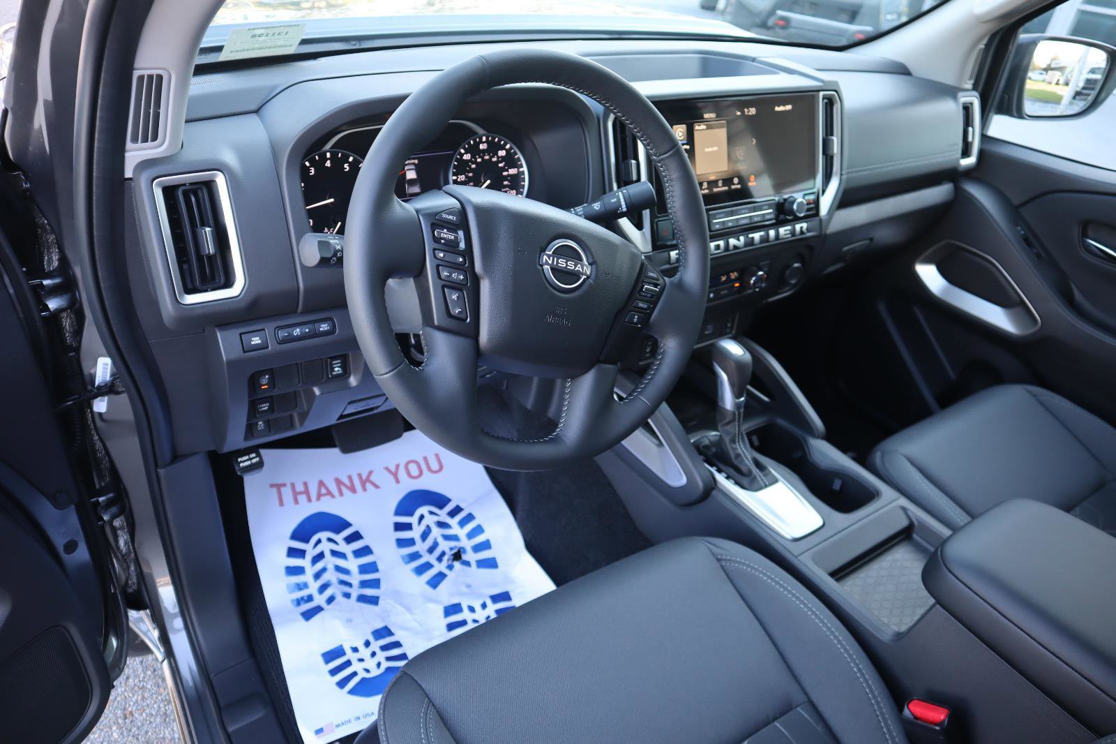 New 2026 Nissan Frontier SV image 21