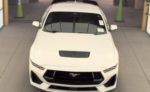 Used 2024 Ford Mustang GT Premium RWD image 6