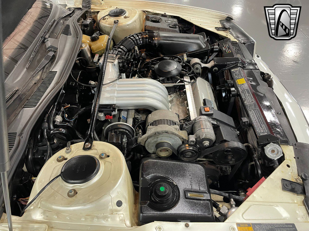 Used 1989 Cadillac Allante image 11