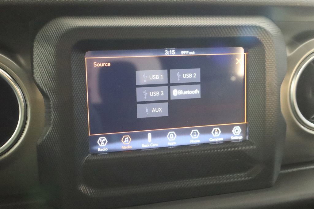 Used 2019 Jeep Wrangler Rubicon w/ LED Lighting Group AWD/4WD image 28