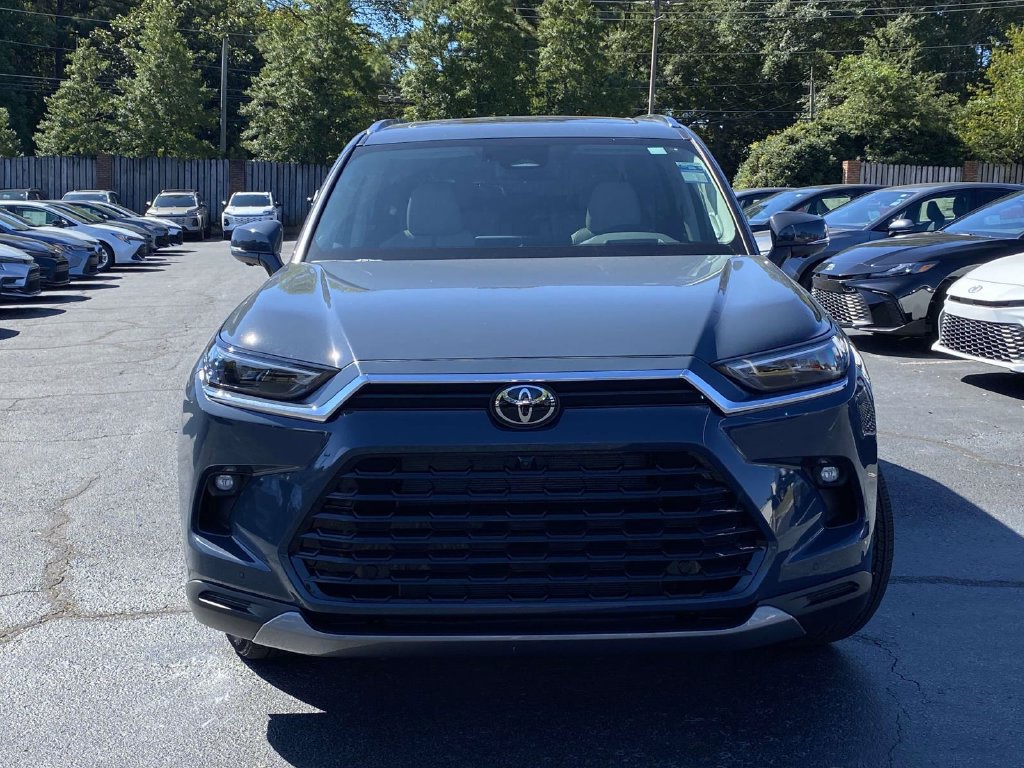 New 2026 Toyota Grand Highlander AWD image 7