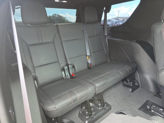 Used 2024 Chevrolet Tahoe RST w/ Luxury Package AWD/4WD image 15