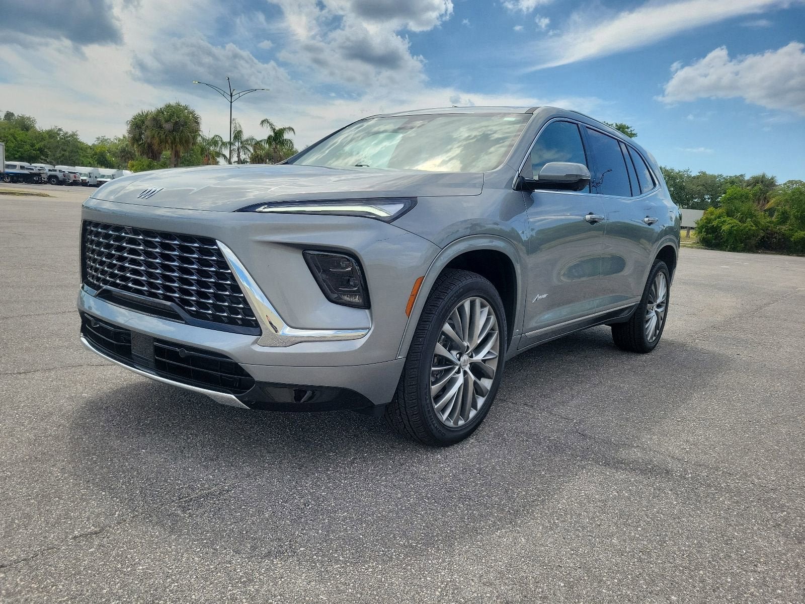Used 2026 Buick Enclave Avenir FWD video 2