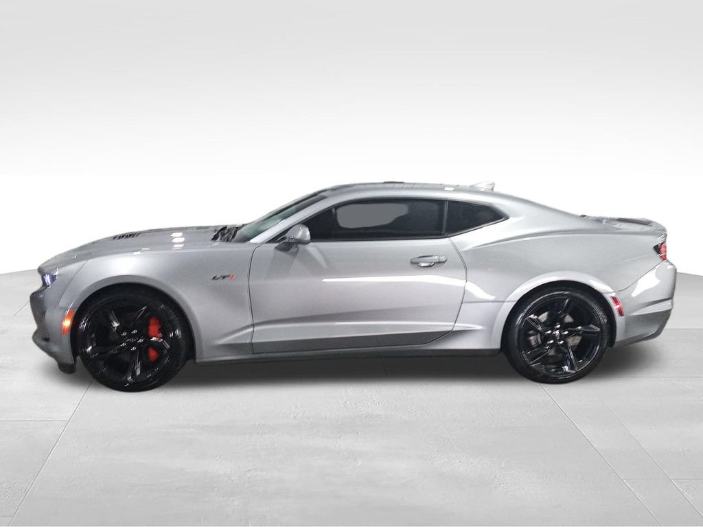Used 2024 Chevrolet Camaro LT w/ RS Package RWD image 2