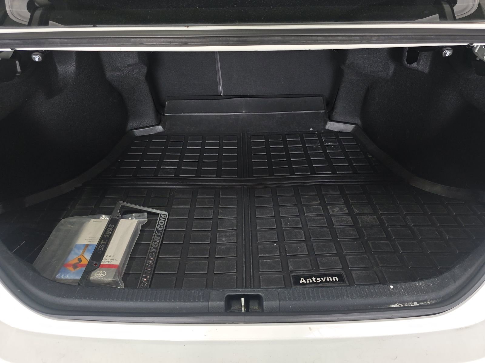 Used 2023 Toyota Camry SE image 13