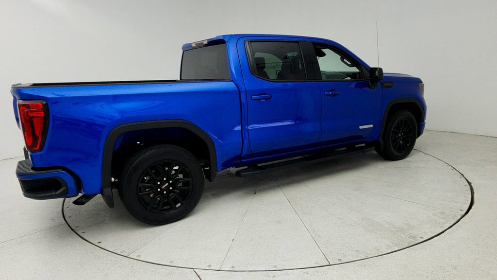 Used 2023 GMC Sierra 1500 Elevation w/ LPO, Elevation Black Package RWD image 9