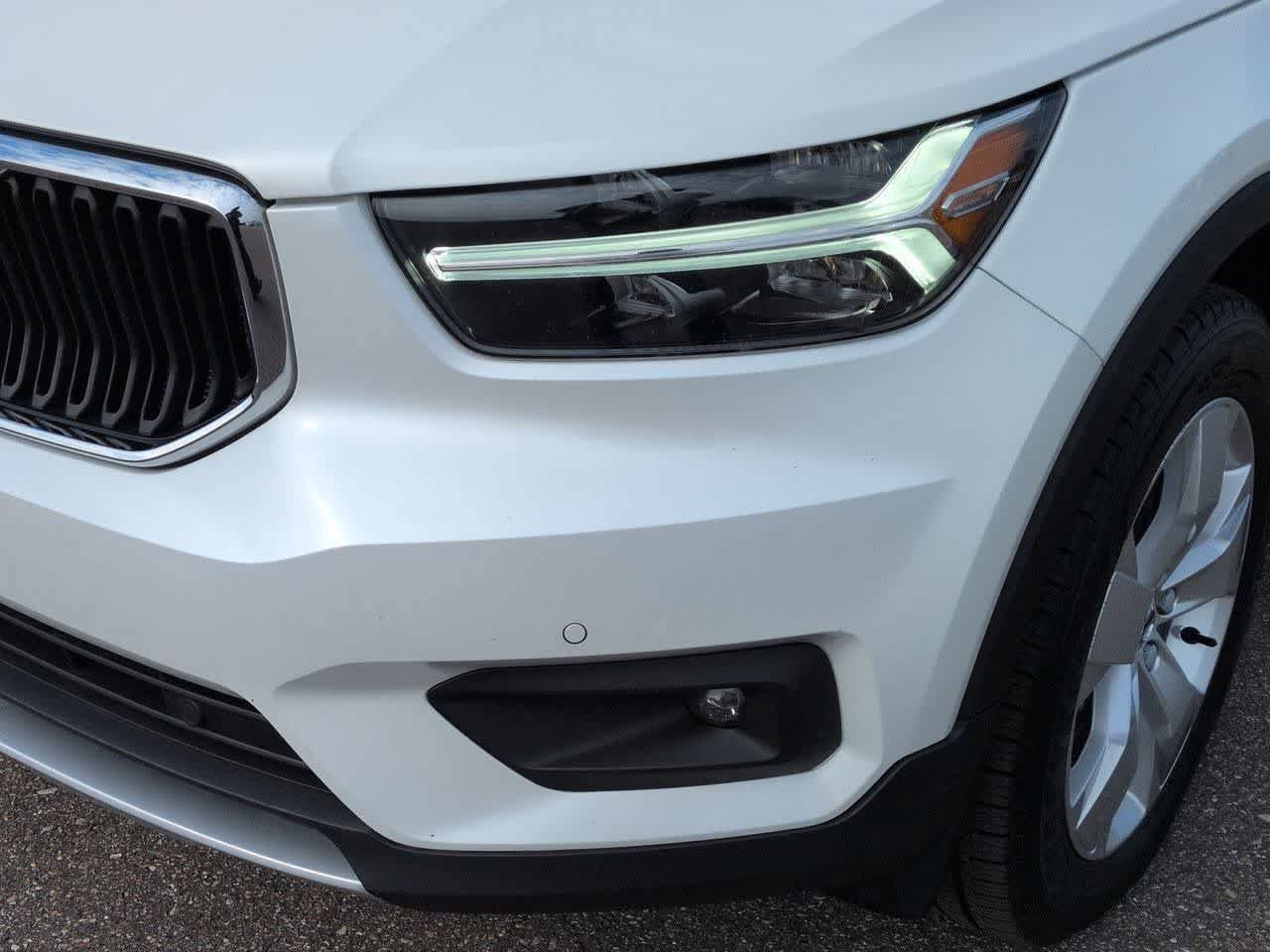 Used 2022 Volvo XC40 T5 Momentum AWD/4WD image 10