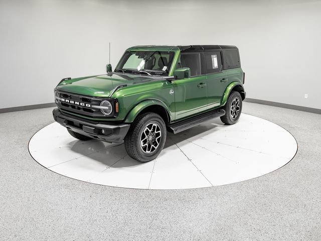 Used 2025 Ford Bronco Outer Banks image 35