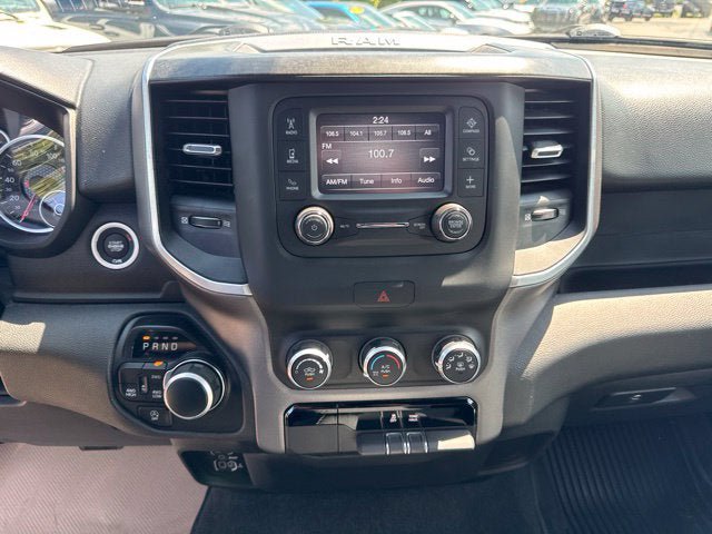 Used 2023 RAM 1500 Big Horn AWD/4WD image 14