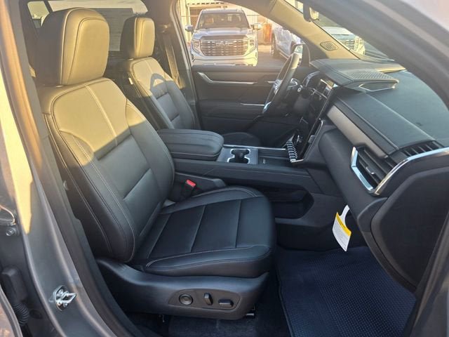 New 2026 GMC Acadia Elevation w/ Black Edition FWD image 17