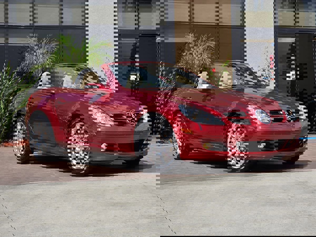 Used 2005 Mercedes-Benz SLK 350 image 4