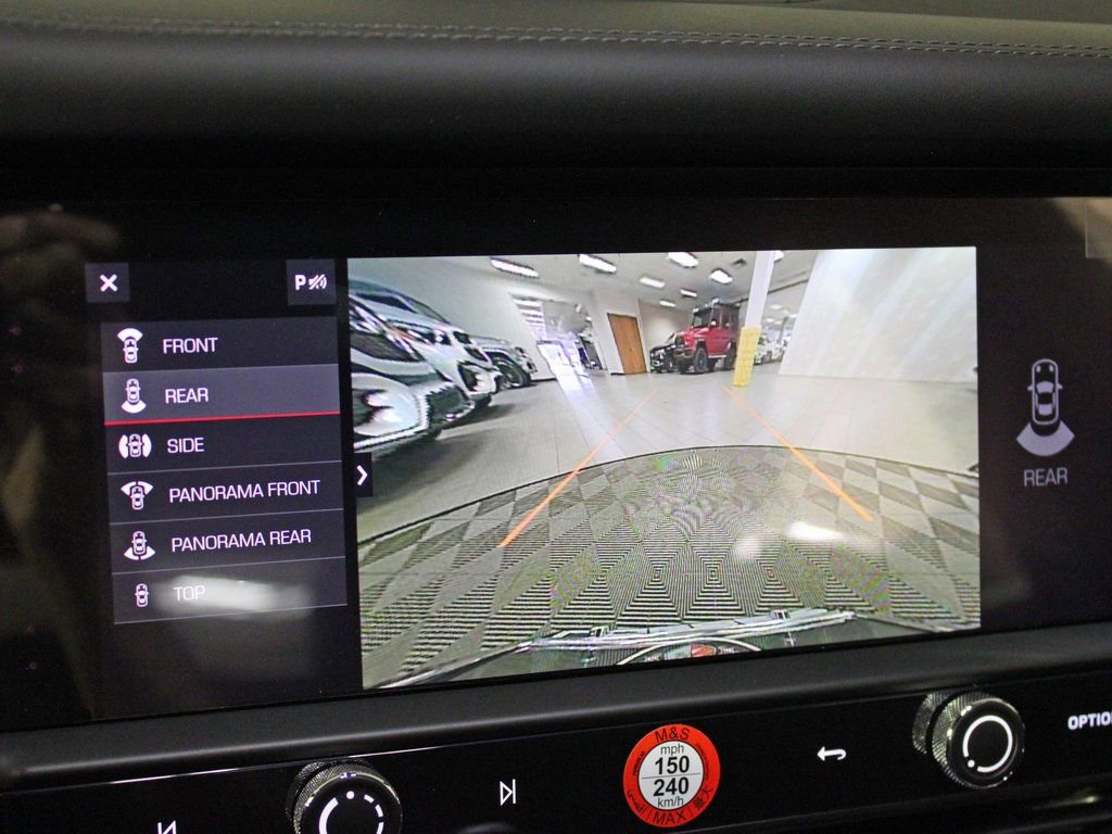 Certified 2025 Porsche Macan image 28