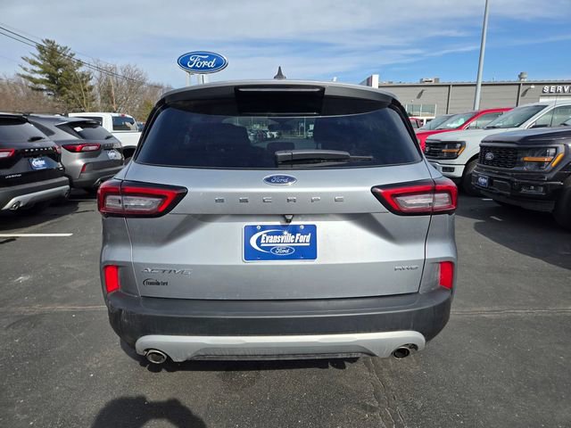 Used 2023 Ford Escape Active image 5