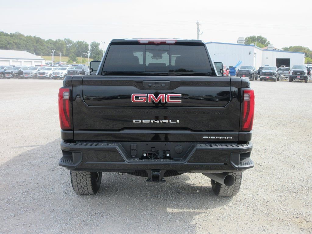 New 2026 GMC Sierra 2500 Denali w/ Denali Reserve Package image 6
