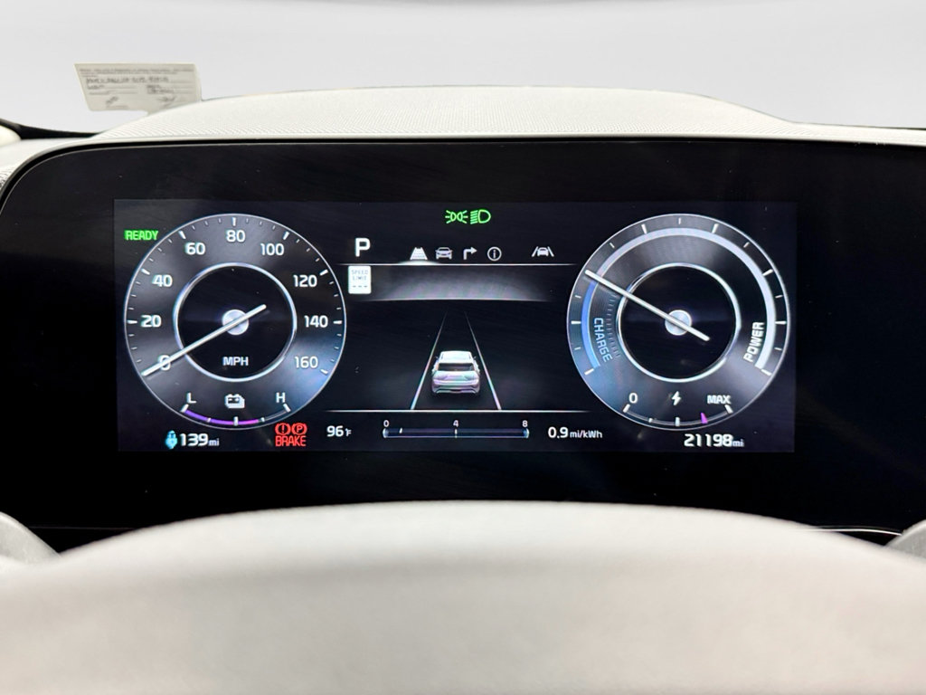 Used 2023 Kia Niro Wind w/ Wind Preserve Package FWD image 9