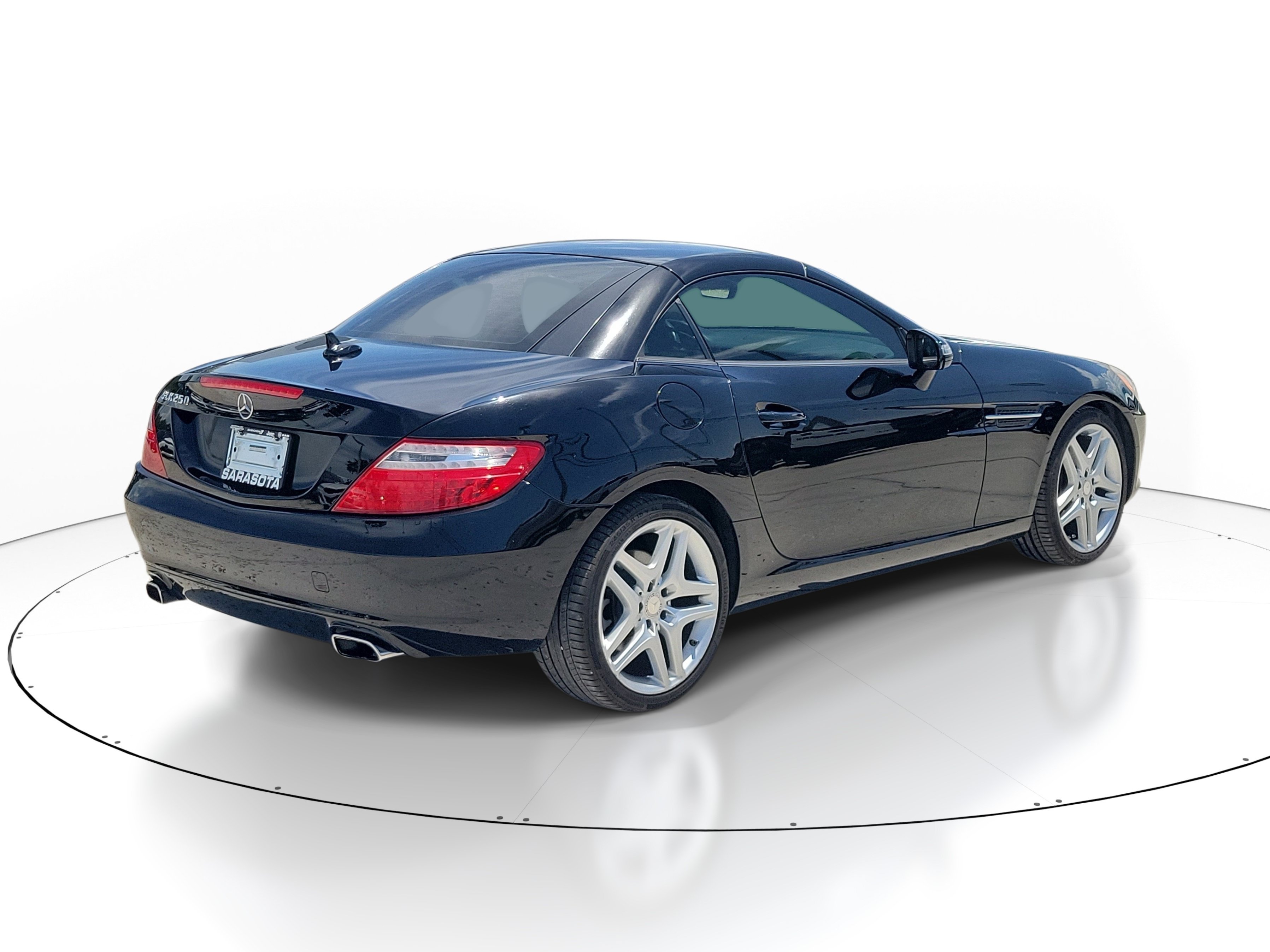 Used 2013 Mercedes-Benz SLK 250 image 6