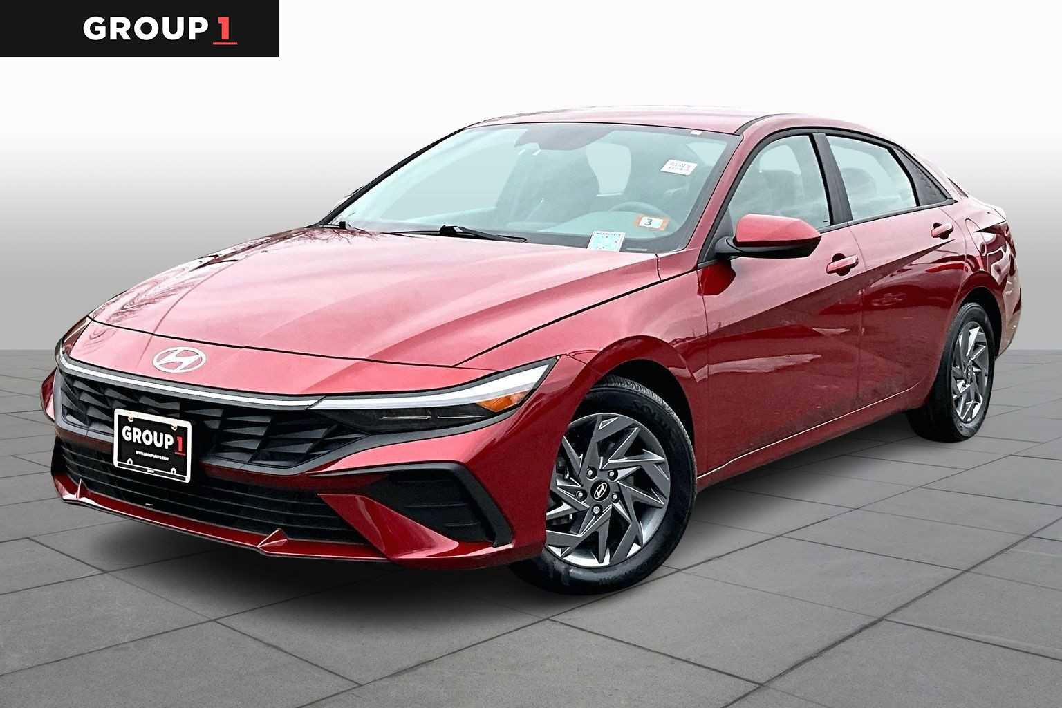 Used 2024 Hyundai Elantra Blue