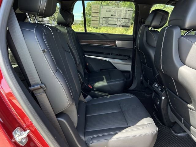 New 2026 Cadillac Vistiq Premium Luxury AWD/4WD image 27