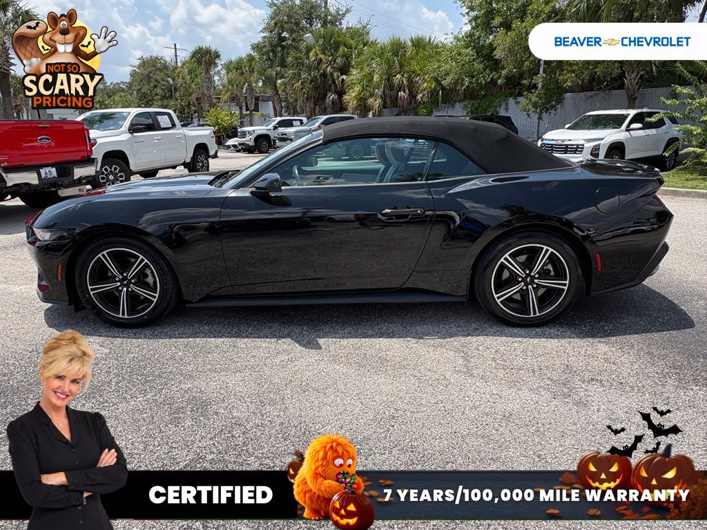 Used 2024 Ford Mustang Premium RWD image 4